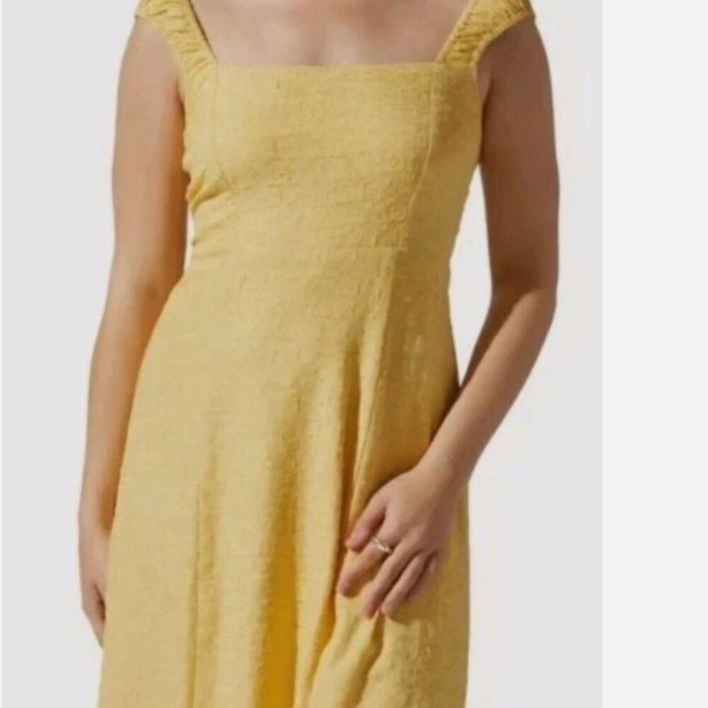 NWT ASTR The Label Crinkle Maxi Dress Yellow Corset Lace Up Back Cottage S